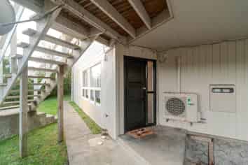 Flat 2/106A  Newlands Road, Newlands