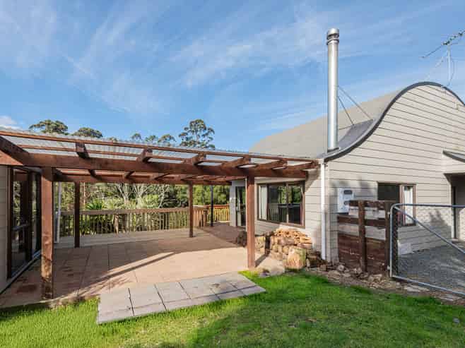 307 Whananaki North Road, Hikurangi