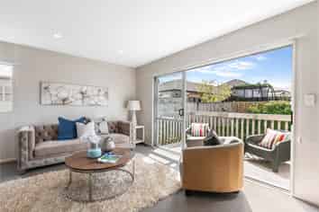 18/218 Captain Springs Road, Onehunga