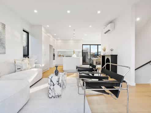 10D Agathis Avenue, Mairangi Bay