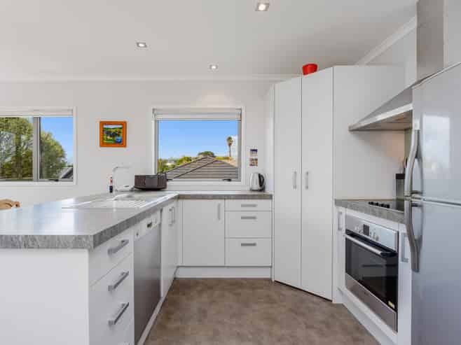 11A Rishworth Avenue, Stanmore Bay