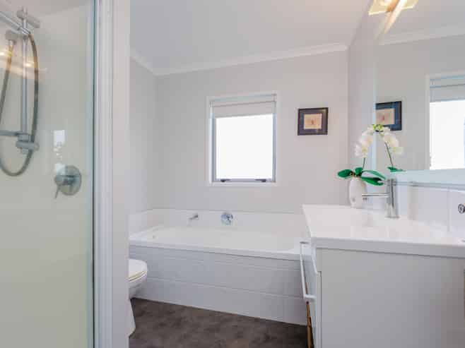 11A Rishworth Avenue, Stanmore Bay