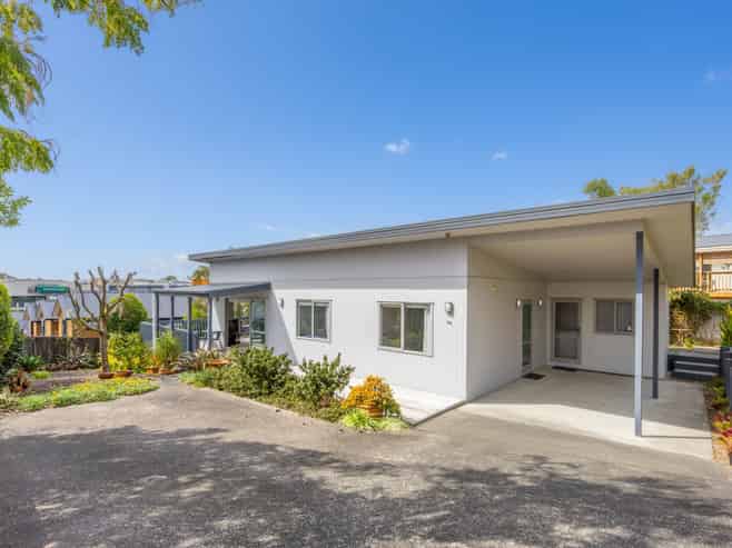 11A Rishworth Avenue, Stanmore Bay