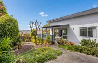11A Rishworth Avenue, Stanmore Bay