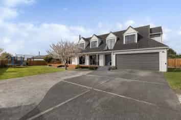14 Okarito Avenue, Levin