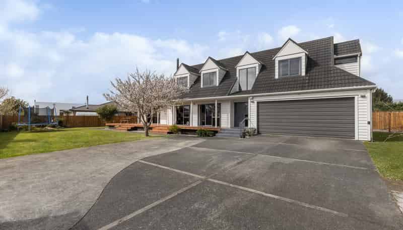 14 Okarito Avenue, Levin