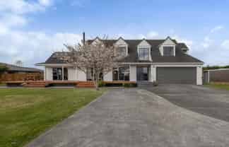 14 Okarito Avenue, Levin