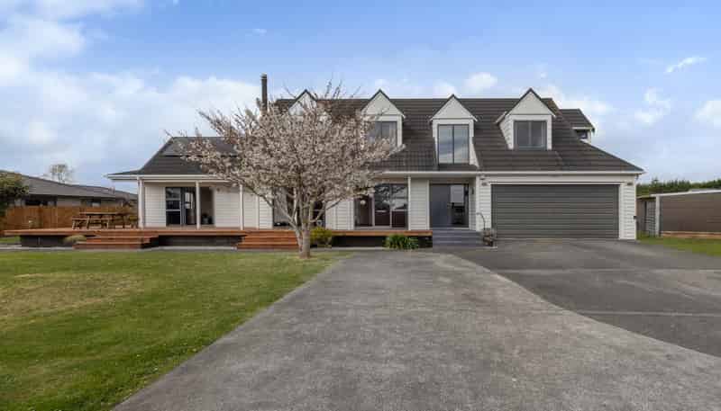 14 Okarito Avenue, Levin