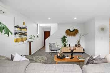6/61A Birkdale Road, Birkdale