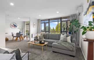 6/61A Birkdale Road, Birkdale