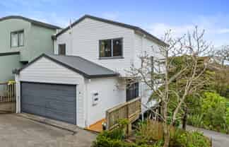 6/61A Birkdale Road, Birkdale