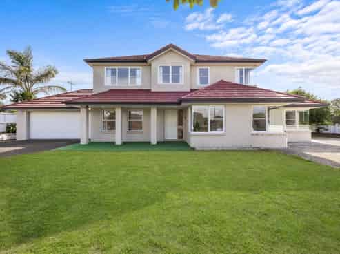 206 Carnoustie Drive, Wattle Downs