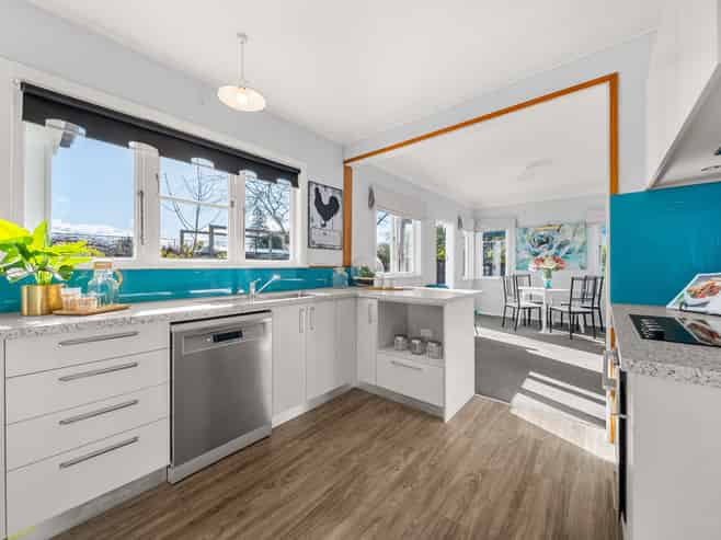 43 Titoki Street, Lansdowne