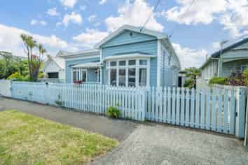 14 Aurora Street, Petone