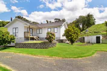 1909a East Coast Road, Whakatiwai
