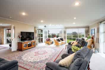 192 Moana Street, ROSEDALE