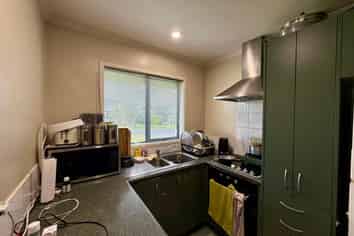 14 Drumbeg Close, Flat Bush