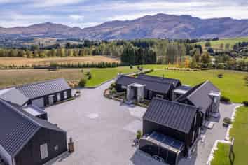 142 Slopehill Road, Lake Hayes