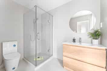 60C Fitzherbert Avenue, West Harbour