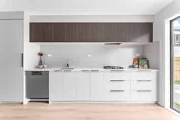 60C Fitzherbert Avenue, West Harbour