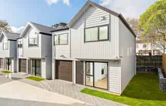 60C Fitzherbert Avenue, West Harbour