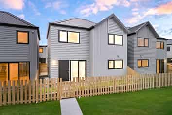 60C Fitzherbert Avenue, West Harbour