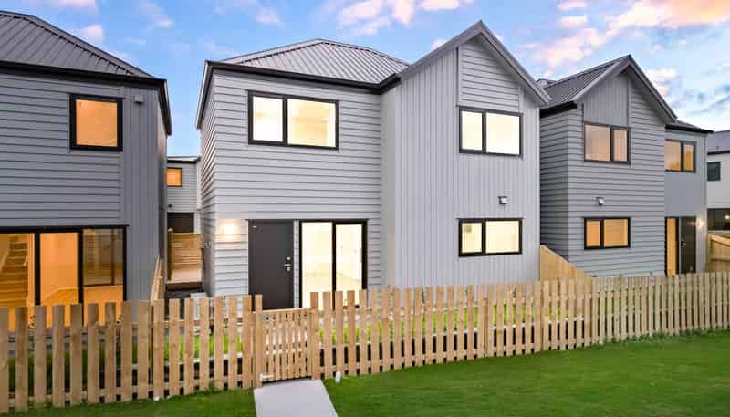 60C Fitzherbert Avenue, West Harbour