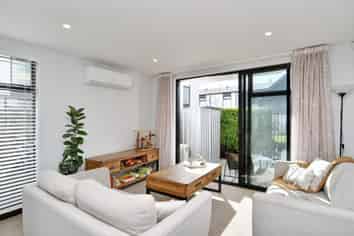 3/14 New Brighton Road, Shirley
