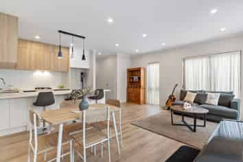 60D Pupuke Road, Hillcrest