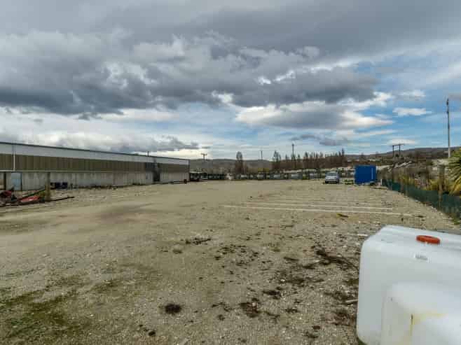 Industrial land for lease