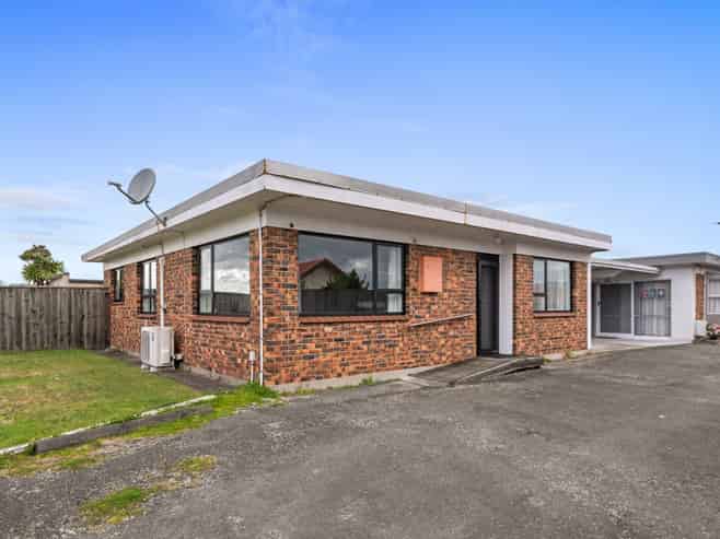44A Grey Street, Glenholme