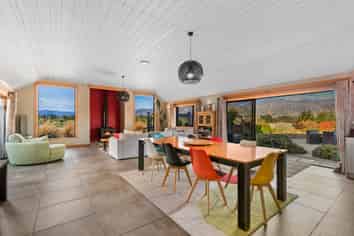 22 Grayburn Lane, Lake Hawea