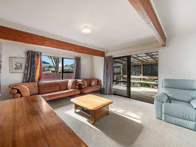 2/18 Elizabeth Avenue, Papatoetoe