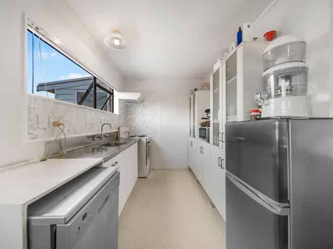 2/18 Elizabeth Avenue, Papatoetoe