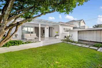 16A Maungarei Road, Remuera