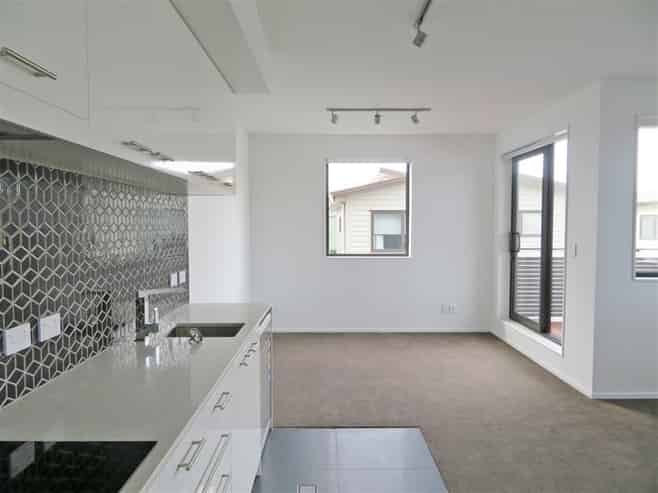 207/321 Jackson Street, Petone
