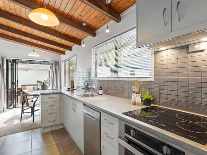 3/27 Peary Road, Mount Eden