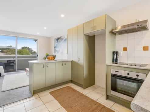 26/3 Riverside Road, Orewa