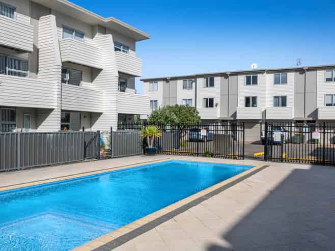 26/3 Riverside Road, Orewa