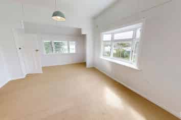 37 Tasman Road, Otaki Beach