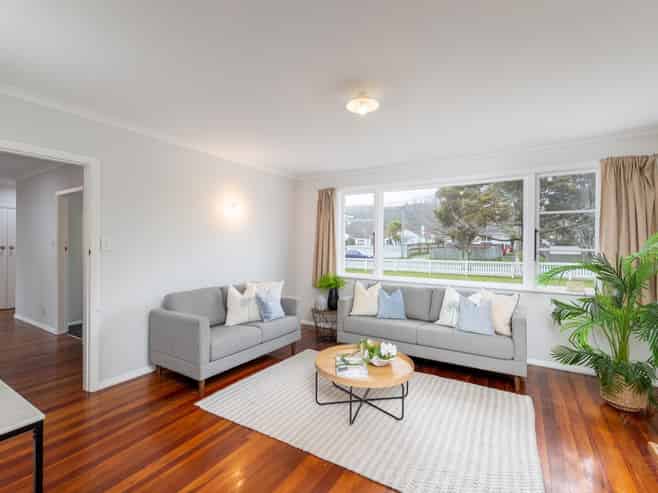 33 John Street, Trentham