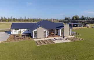 35 Mitcham Road, Allenton
