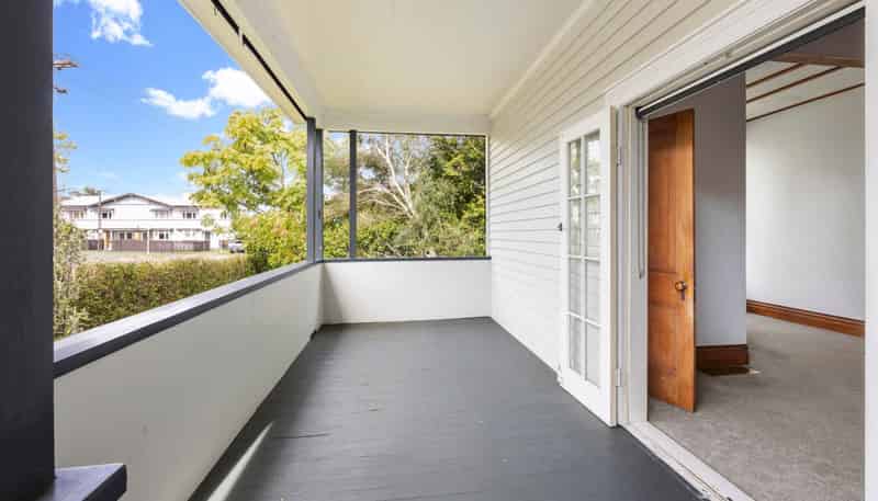 9 Cromwell Street, Mount Eden
