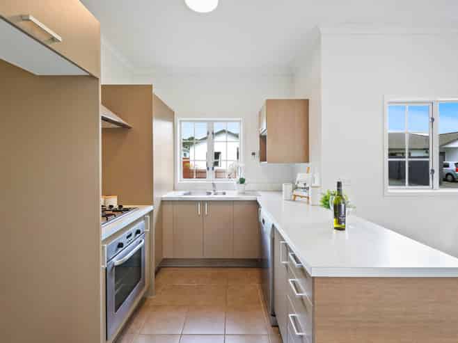 19 Albizia Avenue, Henderson