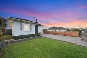 8 Mangarata Avenue, Papatoetoe