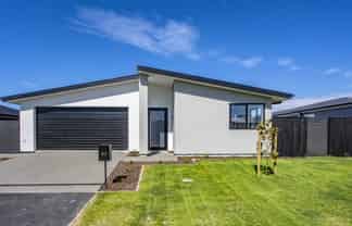 93 Faulks Drive, Lincoln