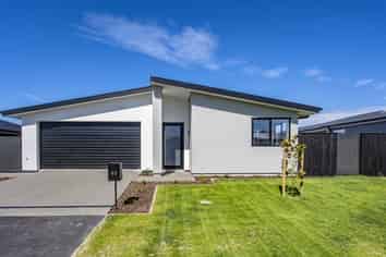 93 Faulks Drive, Lincoln