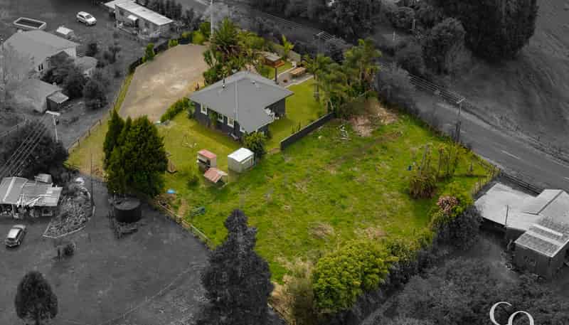 12 McLaren Falls Road, Kaimai