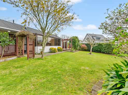 7 Kaitake Place, Oakura