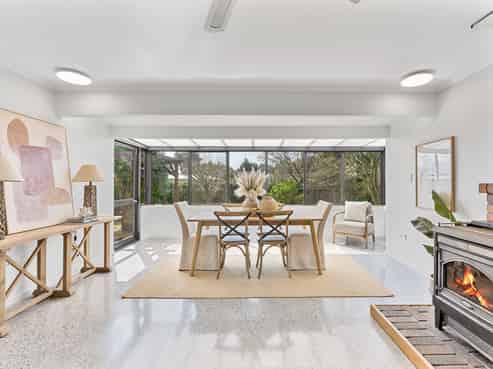 7 Kaitake Place, Oakura